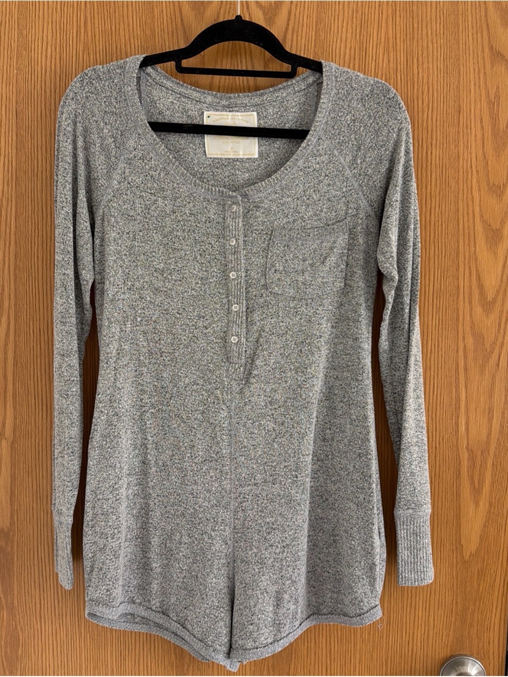 Abercrombie & Fitch Sleepwear Women’s M Gray Henley Long Sleeve PJ Romper Lounge
